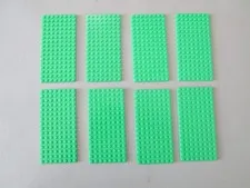 LOT OF 8 LEGO 5 X 2 1/2 INCH GREEN BASE PLATES 8X16 PRE OWNED 4179599 LOT A