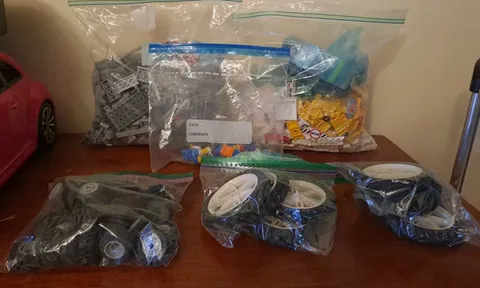 Lego Lot of Over 3lbs Bulk Lot With Mini Figures