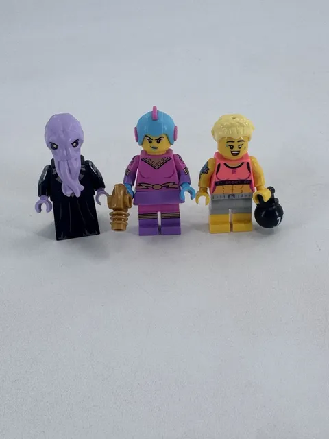 Lego Minifigure Lot of 3  ~ D & D Mindflayer Fitness Instructor & Space Heroine