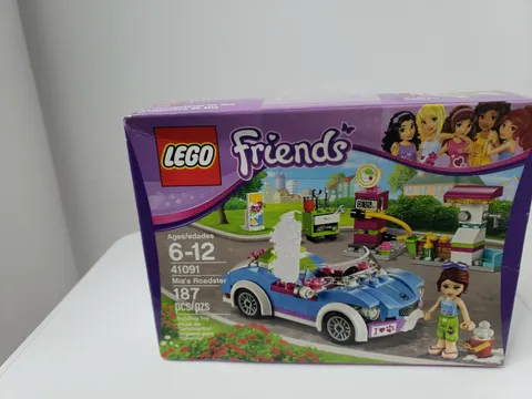 The Lego Friends 41091 Mia's Roadster is a small set released in 2015 New