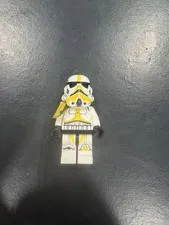 LEGO Star Wars Artillery Stormtrooper Minifigure 75311 sw1157 Yellow 
