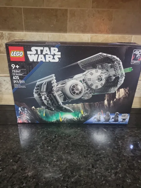 LEGO Star Wars TIE Bomber 75347  Darth Vader Rae Sloane New