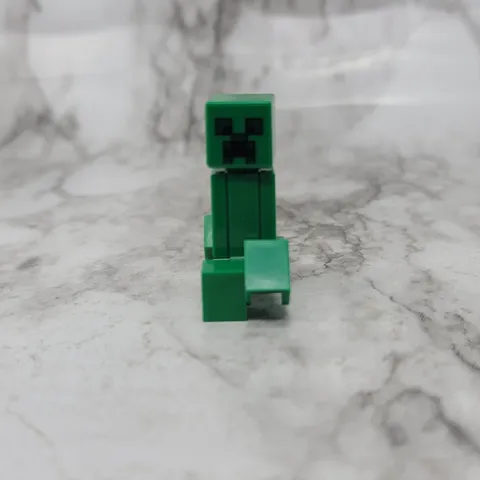 Lego Creeper Minifigure Minecraft 21135