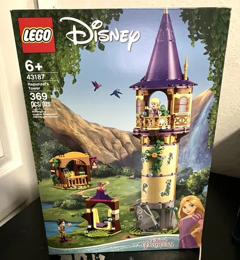 LEGO Disney Princess Rapunzel’s Tower Buildable Castle 43187 OPEN BOX NEW