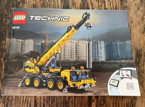 INSTRUCTION MANUAL Only Lego Technic 42108 Mobile Crane Manual 272 Pages