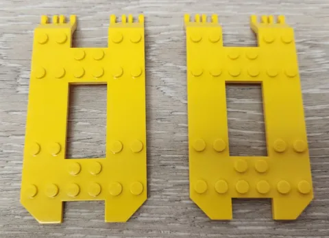Lego 30263 Yellow Vehicle Trailer Base Ramp 6 x 12 x 1 1/3 Lot Of 2