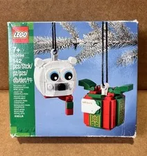 Lego 40494 Polar Bear and Gift Pack Ornament Xmas *Damaged Box* Sealed