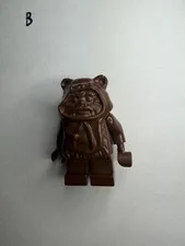 LEGO STAR WARS MINIFIGURE WICKET – VERY GENTLY USED