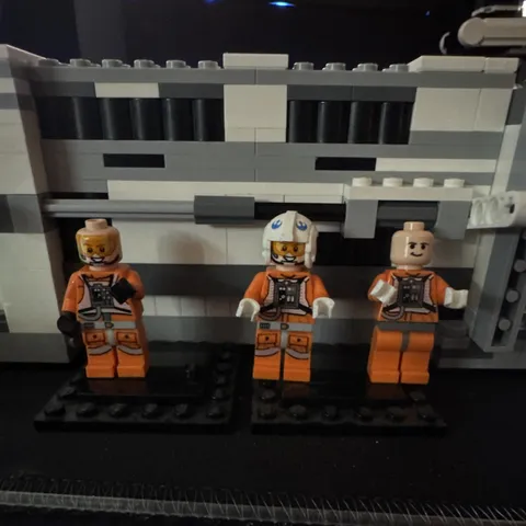 LEGO Pilot Star Wars Minifigures Lot 2/3 With Crack Side