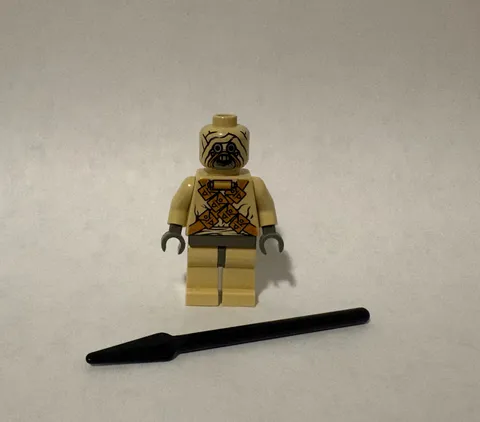 LEGO Star Wars Tusken Raider Minifigure sw0052 7113 Encounter w/ Spear - NEW