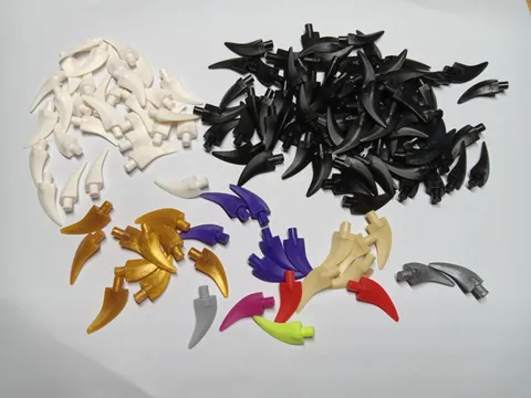 LEGO BULK LOT OF 130 LARGE HORN BARB CLAW #87747 BLACK WHITE MORE