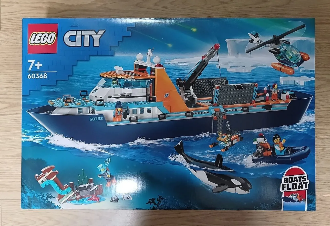 Lego 60368 Arctic Explorer Ship 815pcs Factory-Sealed
