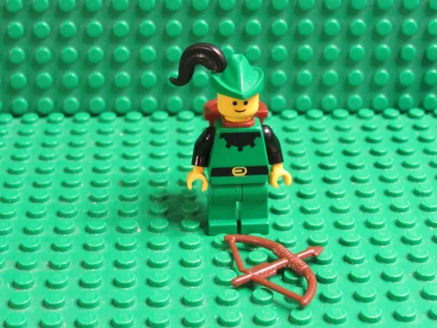 LEGO Castle Black Forestman Minifigure- Black Plume Bow Basket backpack 6066 FM3