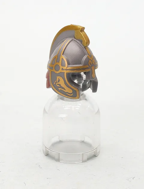 LEGO LOTR - 10054pb01 - Eomer / Rohan Helmet Piece - lor010 / 9471 Uruk-hai Army