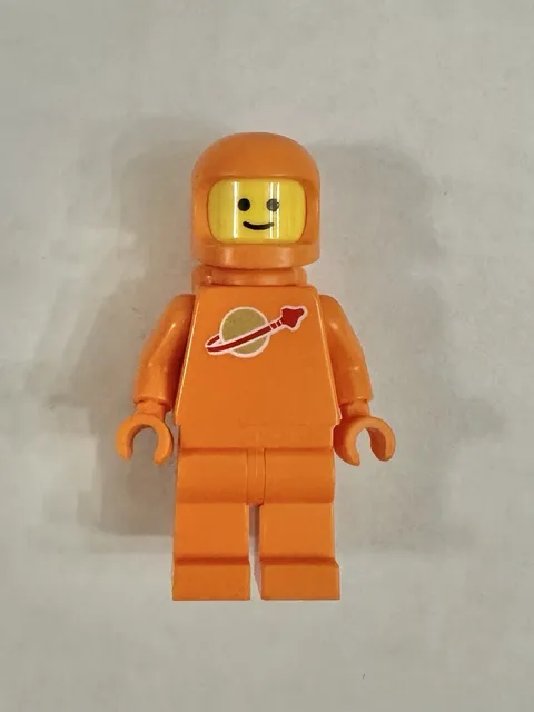 LEGO Minifig sp130 - Classic Space - Orange with Air Tanks and Updated Helmet