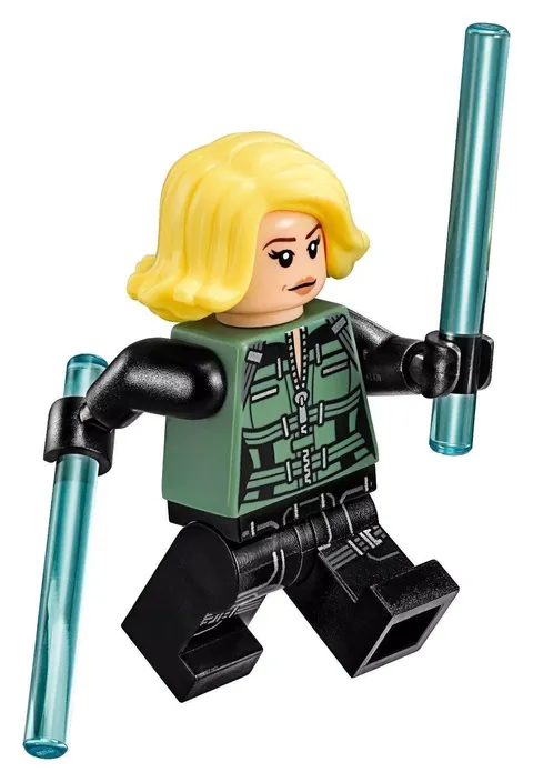 LEGO Avengers Infinity War Blonde Black Widow 2018 Lightsaber 76101 Minifigure