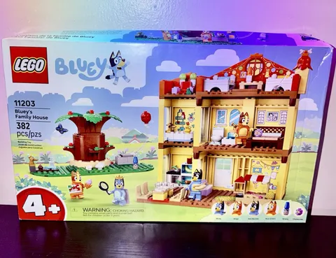LEGO Bluey 11203 - Bluey’s Family House - Building Toy - 382pcs
