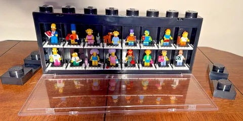 LEGO 71009 - The Simpsons Series 2 Complete set of 16 Minifigures