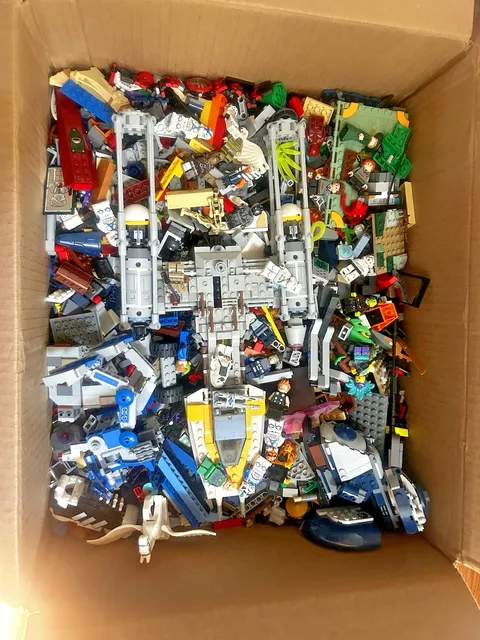 Bulk LEGO Lot Star Wars Marvel DC Rare Minifigures + Bulk Pieces, Y Wing, Walker