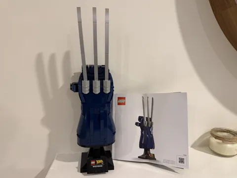 LEGO Marvel X-Men '97 Wolverine's Adamantium Claws 76250 100% Complete No Box