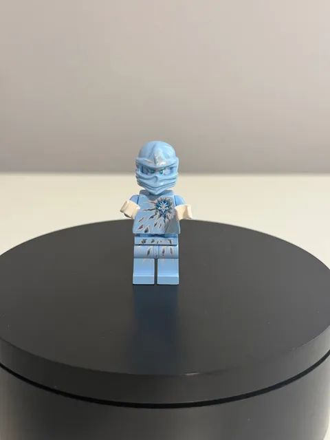 LEGO® Ninjago NRG Zane Minifigure 9590 njo0069 TORSO CRACK