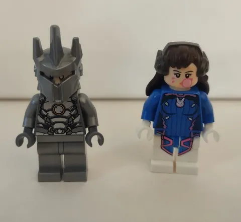 Lot 2 LEGO minifigures 2019 Overwatch D.Va (Hana Song) & Reinhardt of 75973