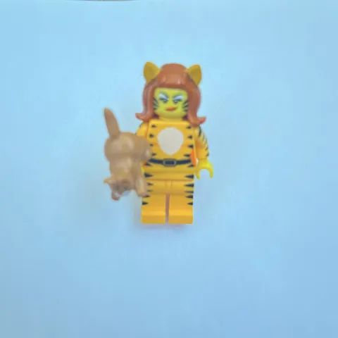 LEGO TIGER WOMAN Minifigure From CMF Series 14 Monsters Set