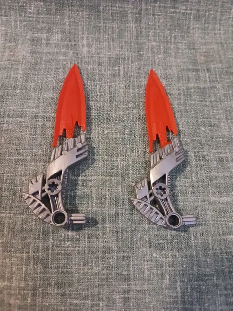 LEGO Bionicle Weapon Lot 2 Fine Shooter Blaster Parts Red Silver 87806