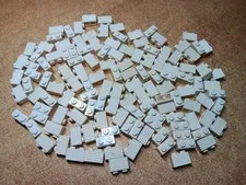 LEGO BULK LOT OF 130 WHITE MODIFIED BRICKS 1X2 WITH GRILLE #2877