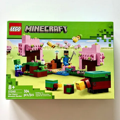 LEGO Minecraft The Cherry Blossom Garden Set 21260 304 pcs 8+ Boxed