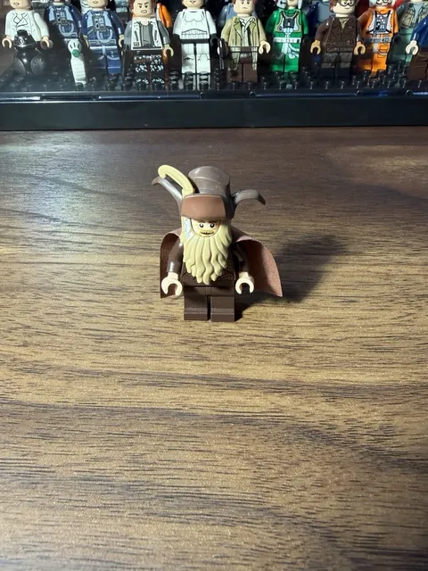 LEGO Radagast the Brown Minifigure 79014 the Hobbit LOTR Exclusive crack