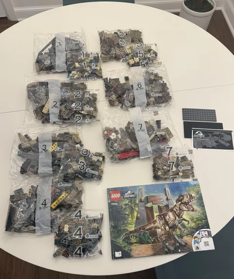LEGO 75936 Jurassic Park T. rex Rampage- T-REX ONLY- read description!  No Gate