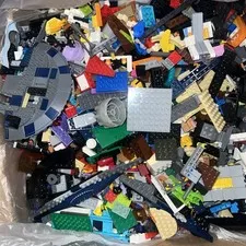 20 lbs of legos With Incomplete Vulture Droid 
