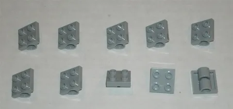 LEGO NEW 2x2 Light Bluish Grey Plate with Holes (10x) 4211376 Brick 2817