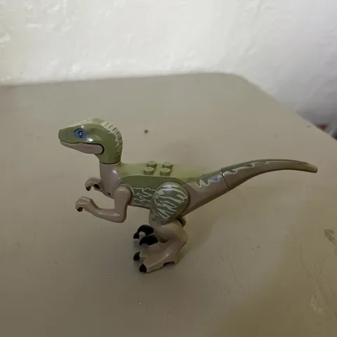 LEGO Dinosaur Echo Raptor Jurassic World Minifigure  - (2)