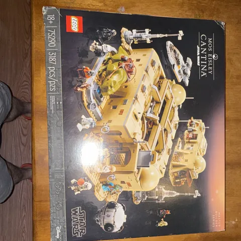 LEGO Star Wars Mos Eisley Cantina 75290 3187 Pieces Complete Set Box 18+