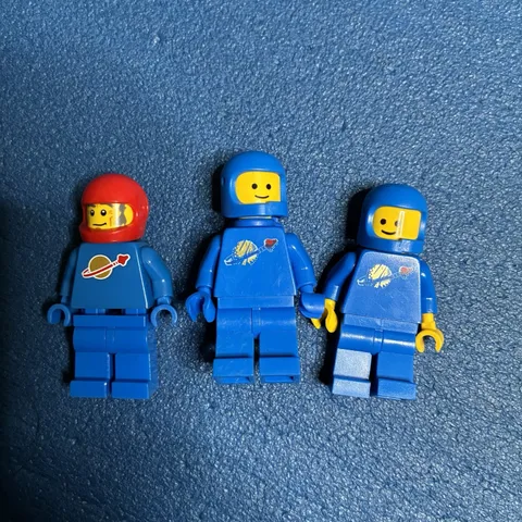 Lego sp004 Space - Blue with Air Tanks Classic Space Mini Figure Air Tanks 3 Pc