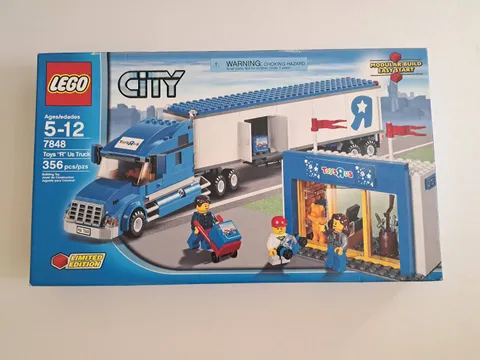 LEGO City 7848 Toys R Us Truck Limited Edition NEW IN BOX Sealed