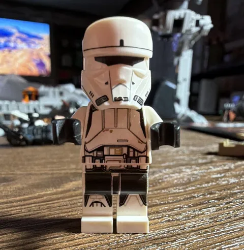 LEGO Star Wars Imperial Hovertank Pilot minifigure (sw0795