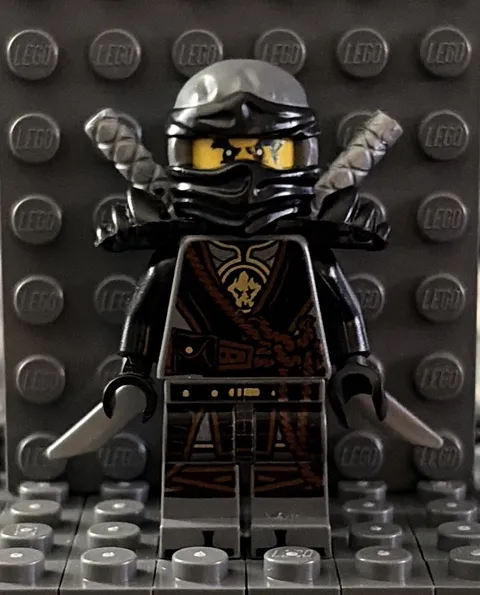 LEGO NINJAGO Hands of Time Cole Minifigure/njo280