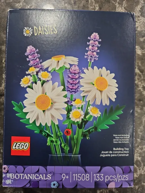NEW LEGO Botanicals Daisies Artificial Flowers Bouquet Building Toy 11508 SEALED