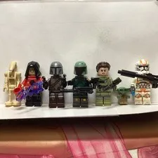 Lego Star Wars Mini Figures Lot Of 7 With Items
