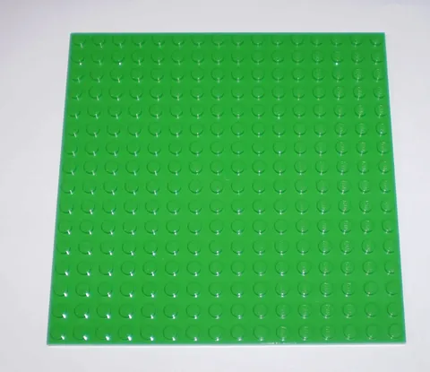 Used LEGO Bright Green 16 x 16 Plate 91405
