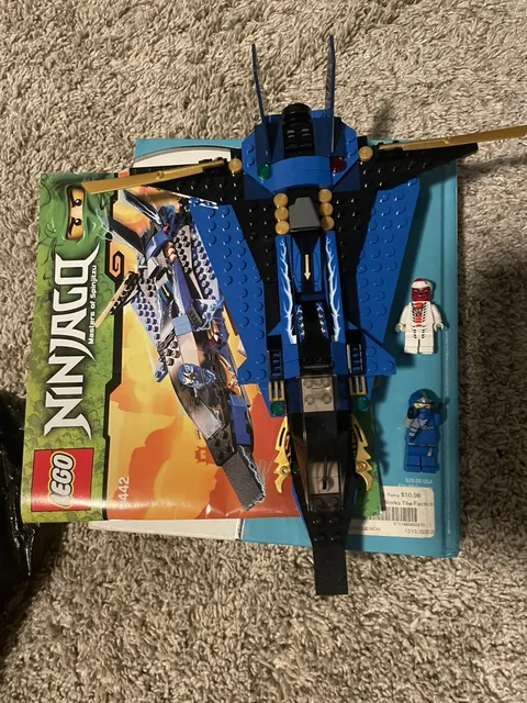 LEGO NINJAGO: Jays Storm Fighter 9442