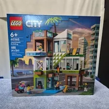 LEGO CITY# 60365 Apartment Building NEW IN BOX 688 pcs RETIRED