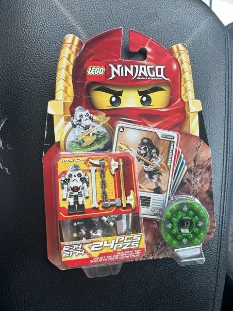 2011 Lego Ninjago masters of spinjitzu Kruncha spinner 2174 MOC