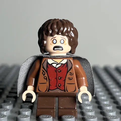 Frodo Baggins LEGO minifigure [lor003] Lord of the Rings 9470 Shelob Attacks 3E