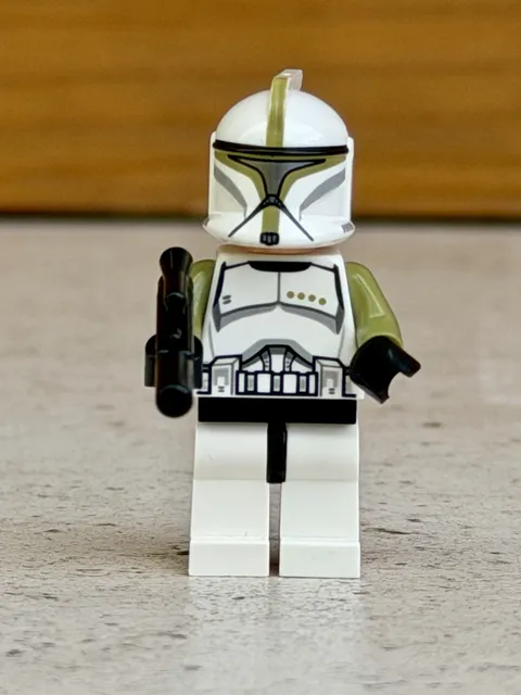 Lego Clone Trooper Sergeant Minifigure Star Wars 75000 sw0438