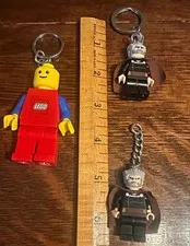 LEGO Minifigure Keychains 2 Count Dooku Star Wars 1 2009 Flashlight Minifigure