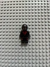 LEGO Marvel Super Heroes: Ant Man Hank Pym Minifigure 76039 Ant-Man Final Battle